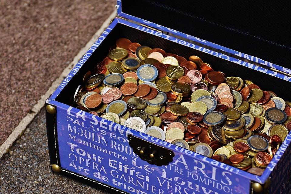 eura v krabici